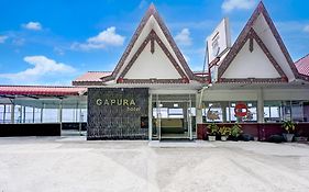 Collection O Gapura Hotel Near Parapat Penatapan Danau Toba